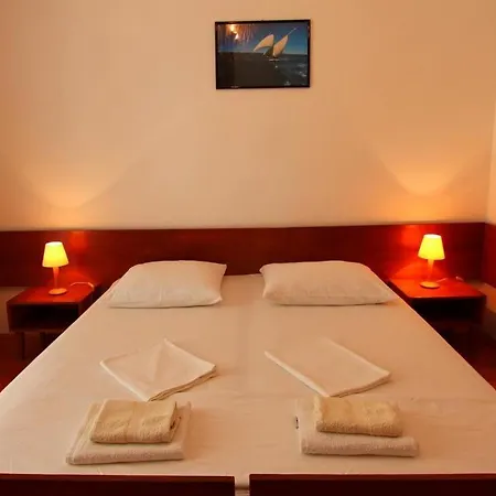 Guest house Zec 3*