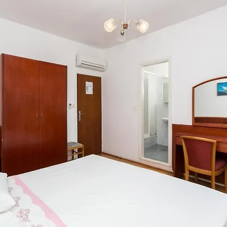 Guest house Zec 3*